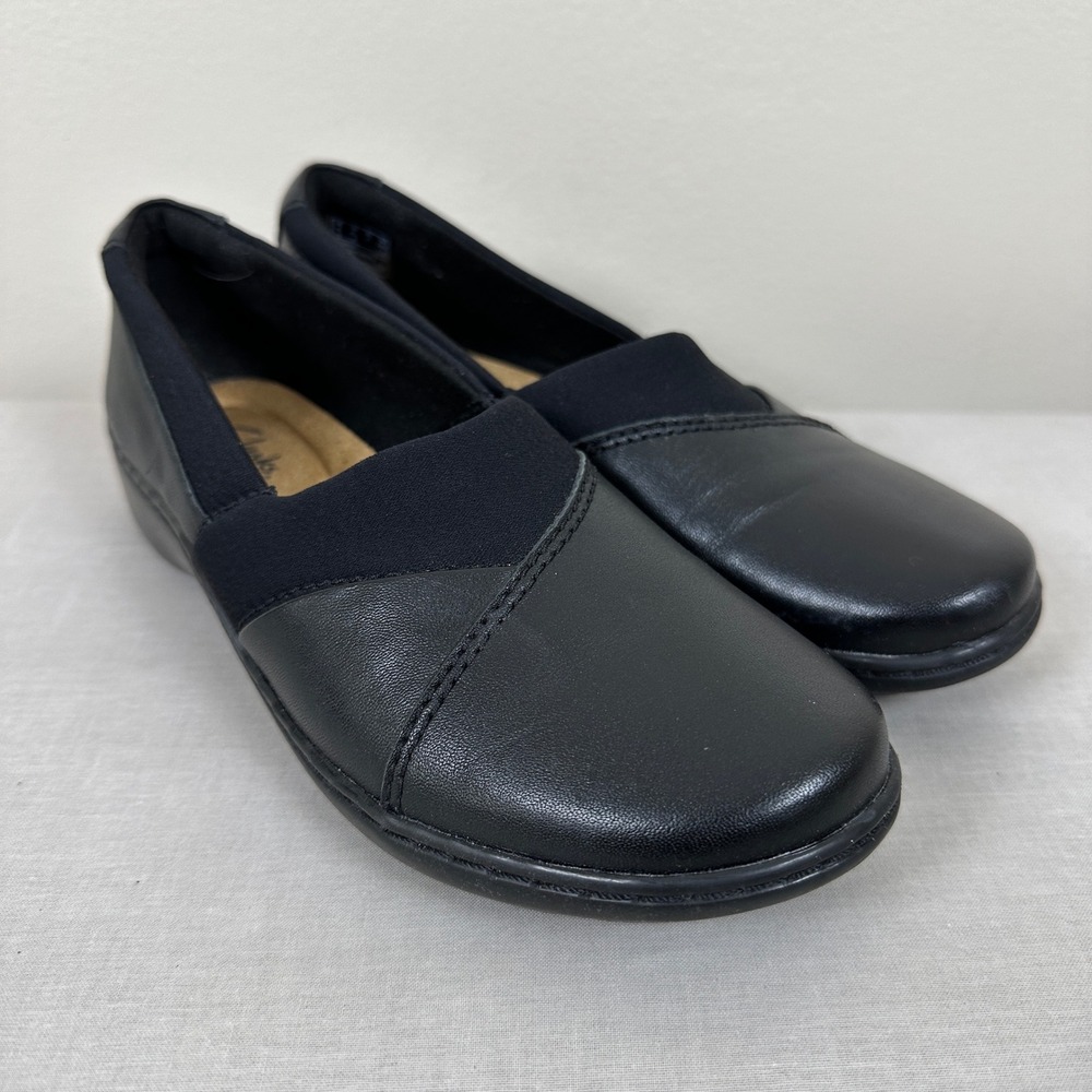 Clarks Womens 6.5 Slip On Shoes Black Leather Comfort Stretch Classic Casual